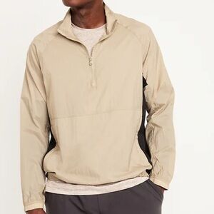 NWT Men’s Lightweight Quarter Zip Windbreaker Jacket Size L Tan